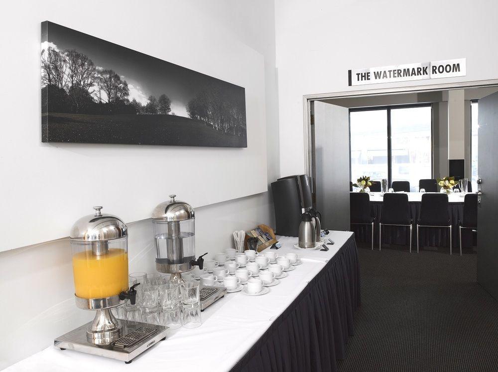 Hotel The Sebel Auckland Viaduct Harbour Exterior foto